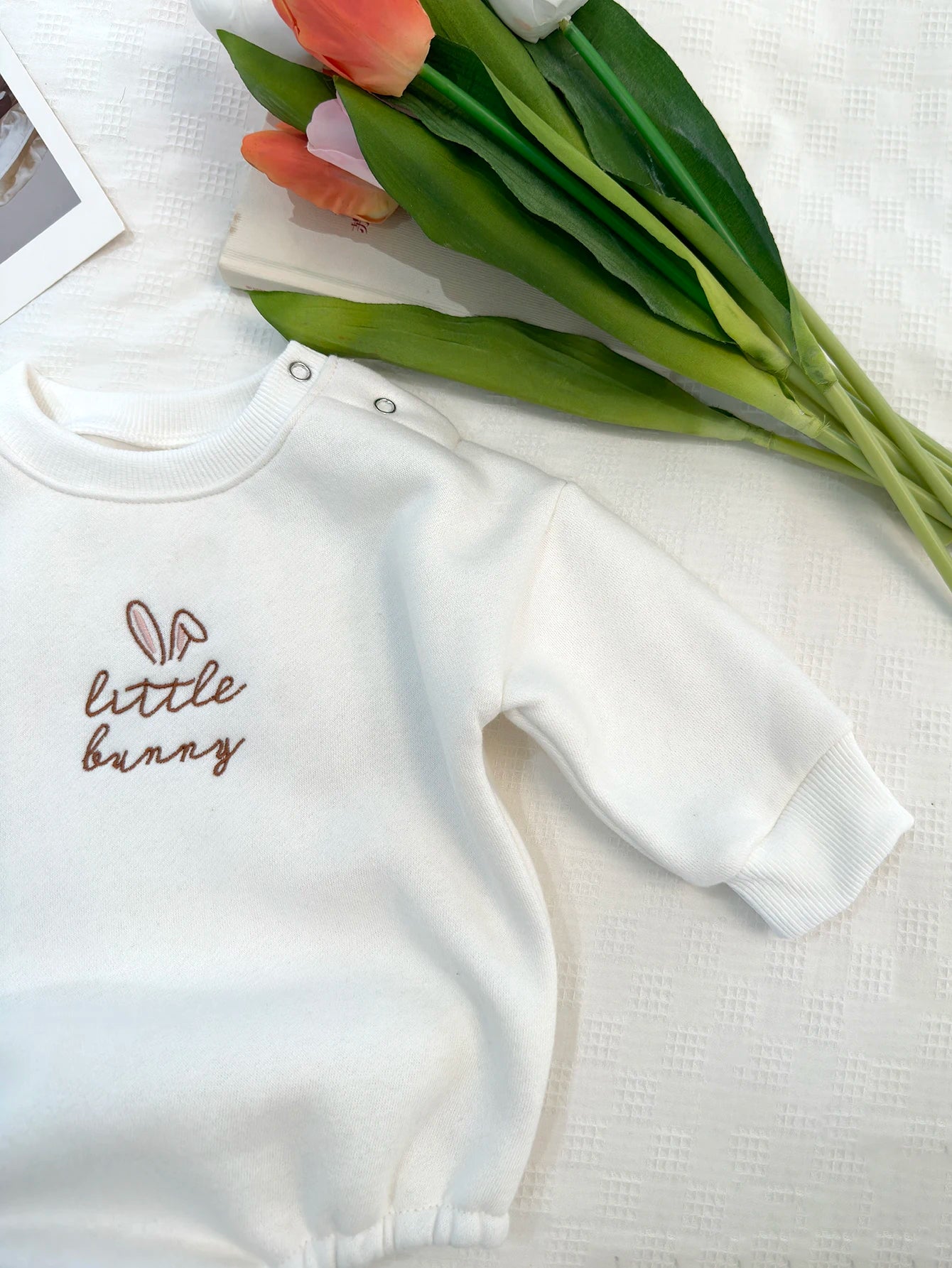 Little Bunny letter embroidered neutral baby long sleeved plush winter romper