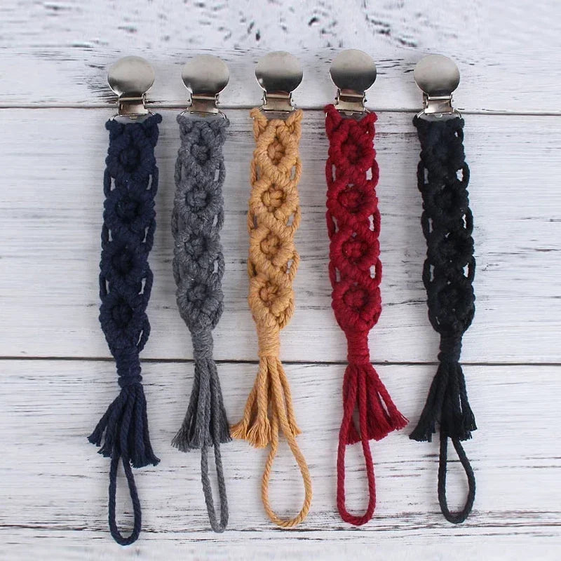 Vintage Simple Crochet Pacifier Clip Baby Cotton Tassel Pacifier Chain for Newborn Teething Soother Chew Dummy Clips hand made